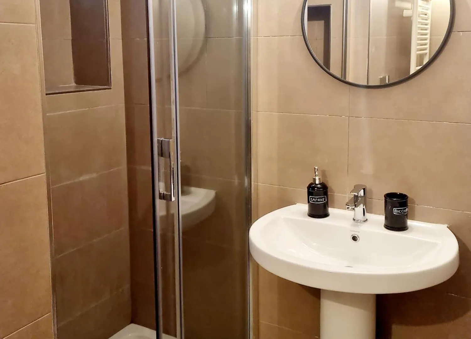 Apartment Giuliva Home Naples Italy