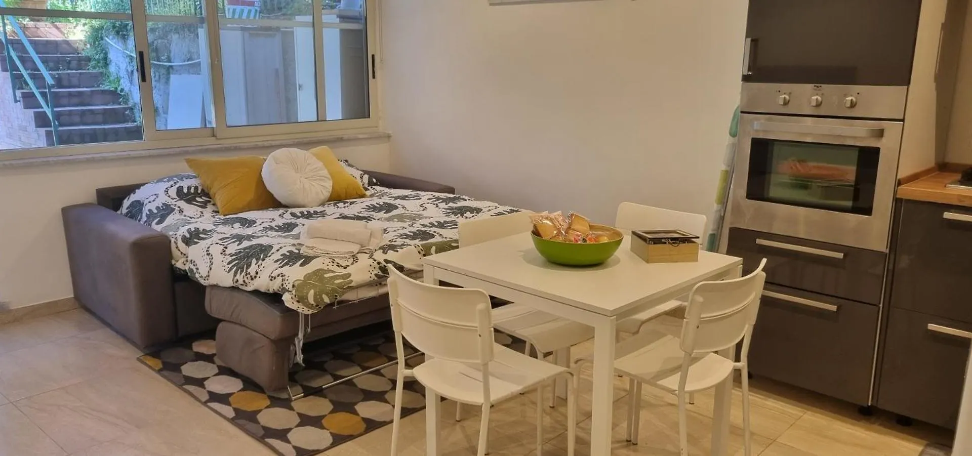 Giuliva Home Naples 0*,  Italy